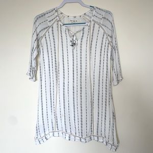 Native Outsiders Patterned Blouse
